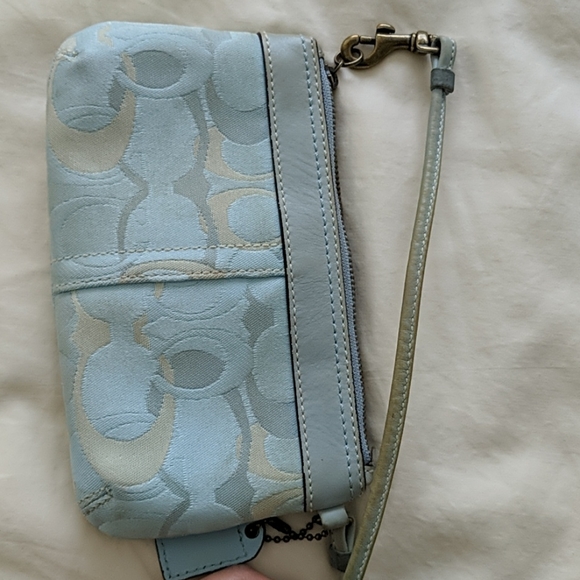 Two coach wristlets offers welcome - Picture 6 of 10